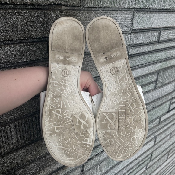 Sam & Libby Gem Flip Flop Slides - Picture 4 of 4